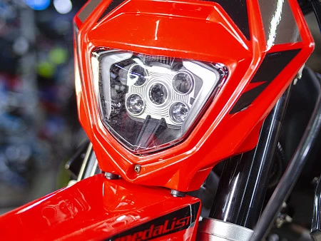 Питбайк Regulmoto SEVEN MEDALIST PRO 19/16 (Черный/красный, 201490-2)