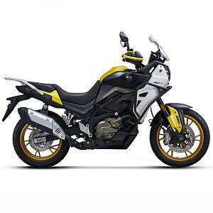 Мотоцикл QJ SVT 650 (золотой) 2026г.